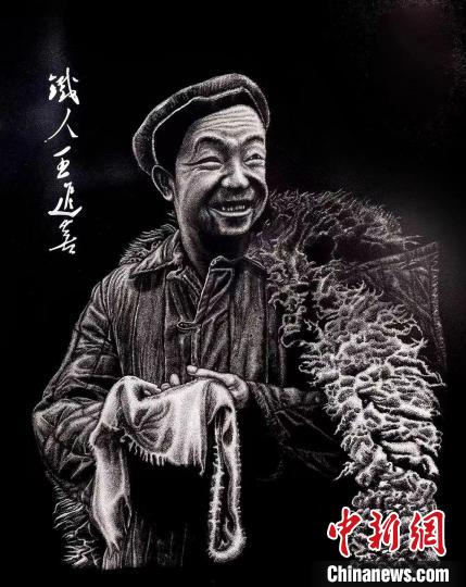 “90后”在酒泉：鍥而不舍，鐵筆生花，他只拿作品說(shuō)話