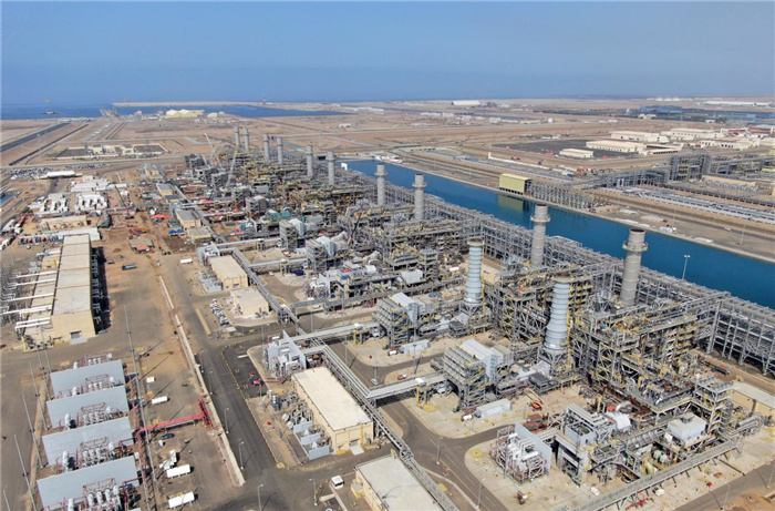 圖為無人機拍攝的吉贊燃機聯(lián)合循環(huán)電站。山東電建供圖