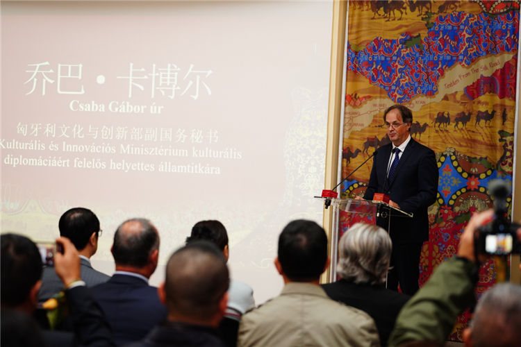 匈牙利文化與創(chuàng)新部副國務秘書喬巴·卡博爾。布達佩斯中國文化中心供圖