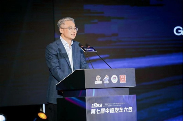 嘉興市人民政府市長李軍致辭。主辦方供圖