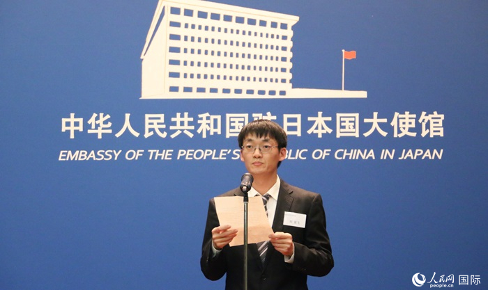 獲獎學(xué)生代表、大阪大學(xué)博士生劉亞飛發(fā)表感言。人民網(wǎng) 許可攝