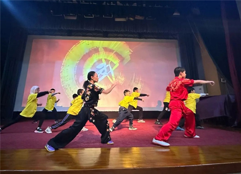 圖為2023“中華文化大樂(lè)園—埃及開羅營(yíng)”閉幕式活動(dòng)現(xiàn)場(chǎng)。主辦方供圖