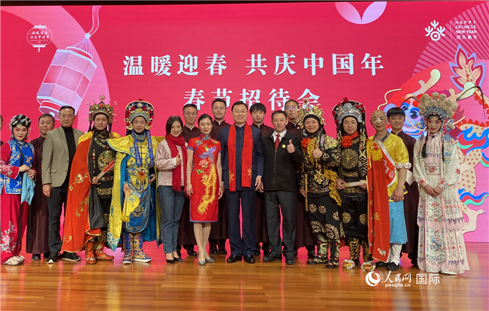 當(dāng)?shù)貢r(shí)間2月5日晚，中國(guó)駐美國(guó)大使館舉辦僑學(xué)界專場(chǎng)春節(jié)招待會(huì)。 人民網(wǎng)記者 李志偉攝