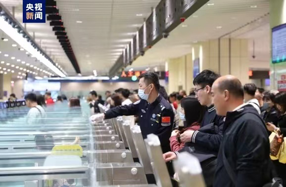 灣區(qū)速評丨多項數(shù)據(jù)破紀(jì)錄 人才何以在灣區(qū)成潮？
