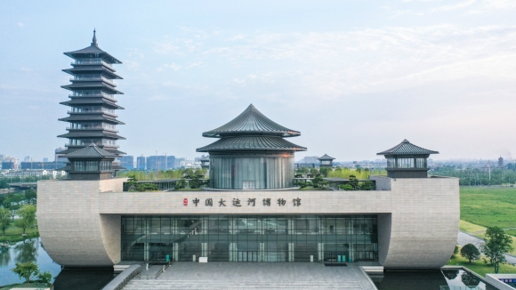  運河畔的揚州中國大運河博物館。 齊立廣攝