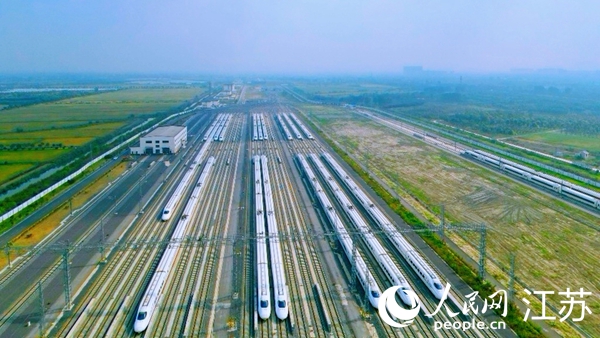 南京動(dòng)車段南通動(dòng)車所。人民網(wǎng)記者 王繼亮攝