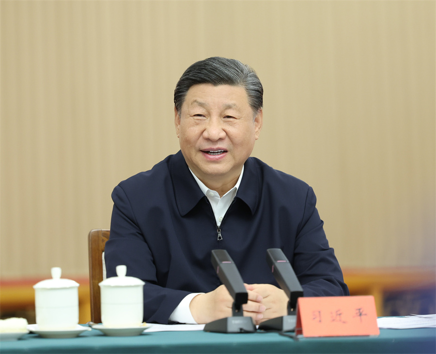 2024年5月23日下午，中共中央總書記、國家主席、中央軍委主席習(xí)近平在山東省濟(jì)南市主持召開企業(yè)和專家座談會并發(fā)表重要講話。新華社記者 鞠鵬 攝