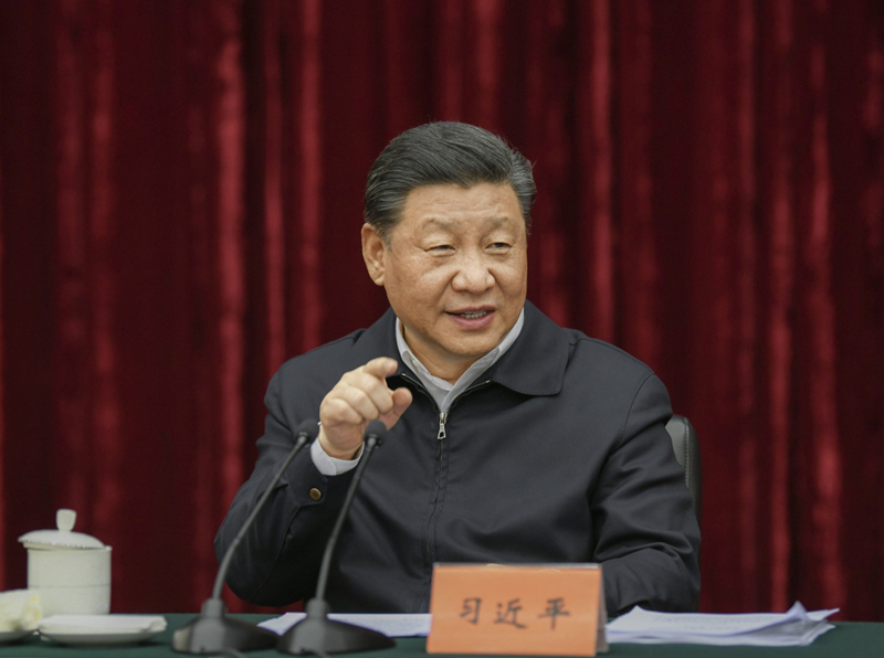 2019年4月15日至17日，中共中央總書(shū)記、國(guó)家主席、中央軍委主席習(xí)近平在重慶考察，并主持召開(kāi)解決“兩不愁三保障”突出問(wèn)題座談會(huì)。這是4月16日下午，習(xí)近平主持召開(kāi)解決“兩不愁三保障”突出問(wèn)題座談會(huì)并發(fā)表重要講話(huà)。新華社記者 謝環(huán)馳 攝