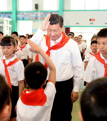 2014年5月30日，習(xí)近平總書記來到北京市海淀區(qū)民族小學(xué)，參加慶祝“六一”國際兒童節(jié)活動。