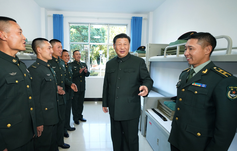 2020年1月19日，習(xí)近平主席視察駐云南部隊(duì)，深入邊防一線，看望慰問官兵。