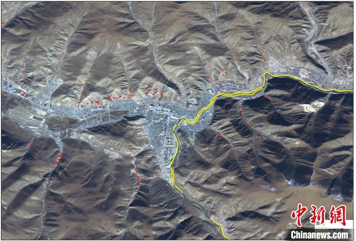玉樹(shù)災(zāi)后重建區(qū)地質(zhì)災(zāi)害治理工程和防洪工程監(jiān)測(cè)結(jié)果。中科院空天院 供圖