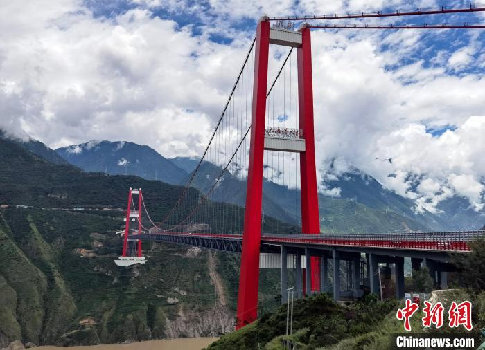 瀘定大渡河大橋。　劉忠俊 攝