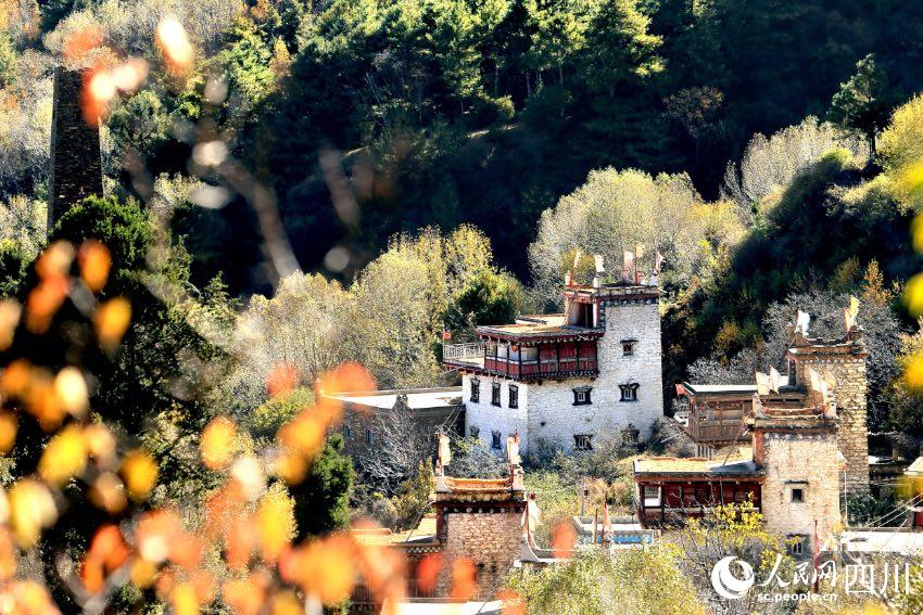 丹巴美景。李永安攝