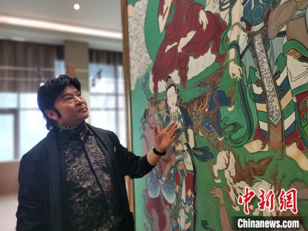 國(guó)家一級(jí)美術(shù)師劉觖。張?zhí)砀?攝