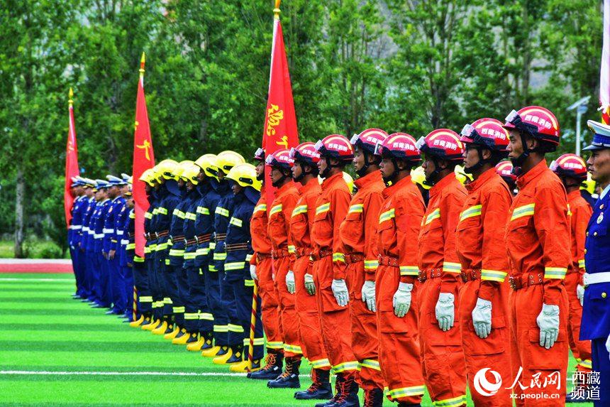 誓師大會(huì)現(xiàn)場。人民網(wǎng) 李海霞 攝