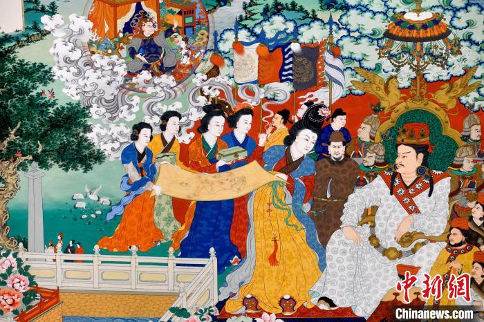 圖為5月16日，展覽中的新創(chuàng)唐卡作品(局部)?！±盍?攝